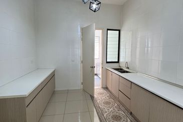 Cradleton @ Eco Majestic