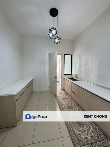 Eco Majestic Cradleton with kitchen cabinet , Semenyih, Selangor, Semenyih