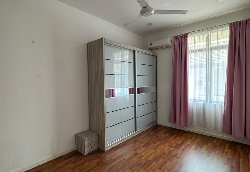 Cradleton @ Eco Majestic