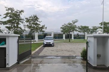 Cradleton @ Eco Majestic