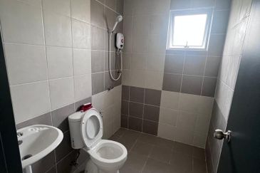 Residensi Kesuma 1 Condo 3R2B With 2 Car Parks