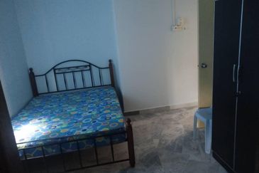 Taman Tasik Semenyih (Lake Residence)