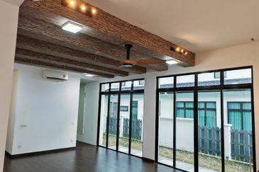 Tenderfields @ Eco Majestic