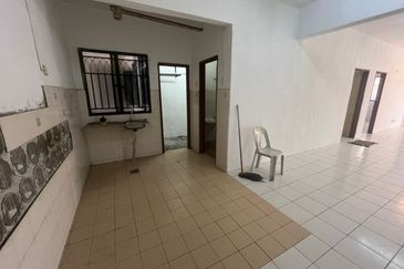 Vista Bayu Apartment, Taman Bayu Perdana