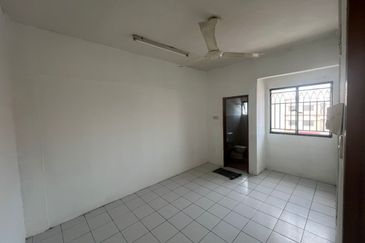 Vista Bayu Apartment, Taman Bayu Perdana