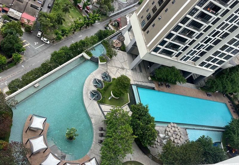 28 Boulevard (28 BLVD)