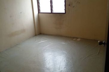 Flat Taman Damai Jaya