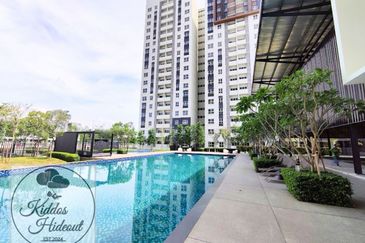  FOR RENT: Stylish 3R2B Fully Furnished Unit @ Aman 1, Tropicana Urban Homes, Kuala Langat 