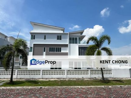 Puchong 3-Storey Corner Lot Semi-D 💥 D' Island Freehold • 6027sqft, Selangor, Dengkil