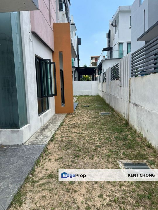 3-Storey Semi-D ✨ Taman Sunville Bandar Sg Long Kajang, Below Market, Selangor, Kajang