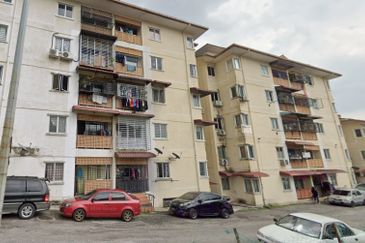 Blok Desa Awana Apartment