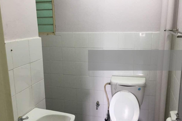 Blok Desa Awana Apartment