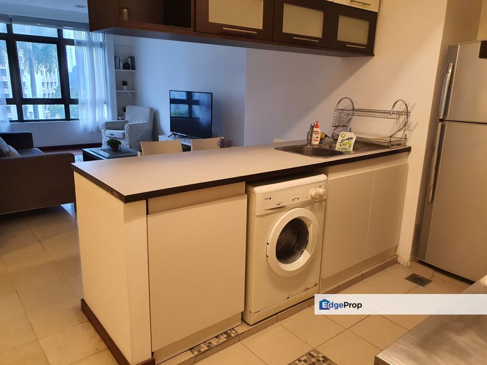 Fully Renovated | Prime Mont Kiara Location | I-Zen @ Kiara 2, Kuala Lumpur, Mont Kiara