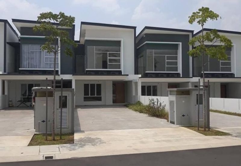 Parkfield Residences, Tropicana Heights