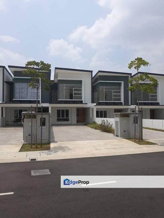 Extra Long Porch @ Parkfield Residences, Tropicana Heights, Selangor, Kajang