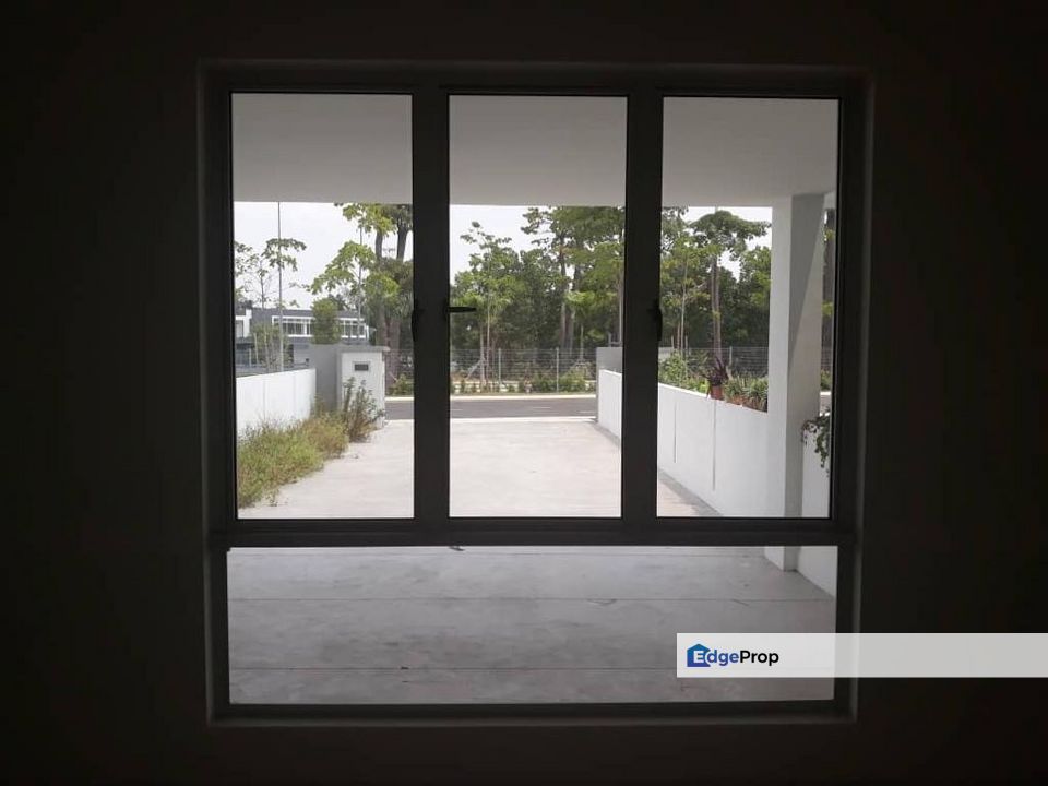 Extra Long Porch @ Parkfield Residences, Tropicana Heights, Selangor, Kajang
