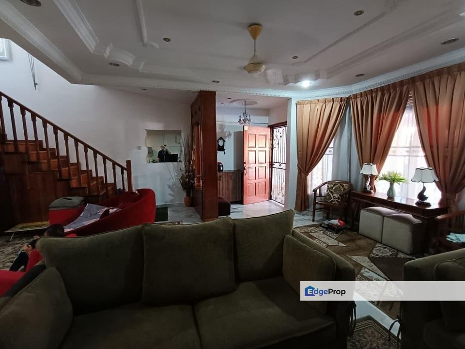 Well-maintained 2-Storey Terrace @ Alam Damai, Kuala Lumpur, Cheras