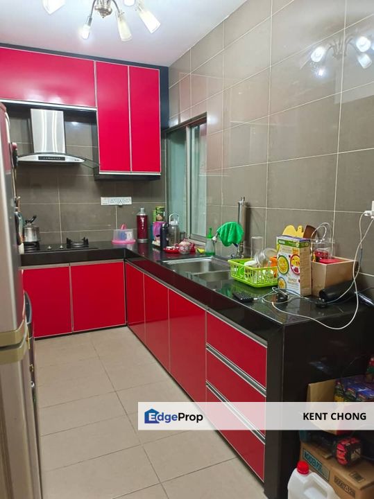 [RM150 GET RENOVATED] Vista Impiana Condo Bukit Serdang Seri Kembangan, Selangor, Seri Kembangan