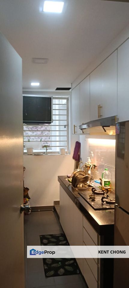 {Must view it } Hillpark Residence Kajang , 2 Car Parks , Fully Equipped Kitchen :), Selangor, Semenyih