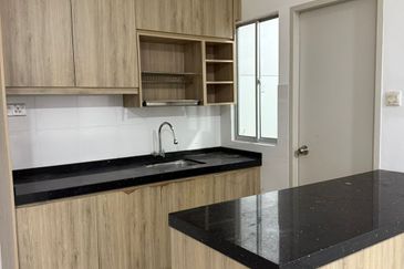 D'Cerrum Apartment @ Setia EcoHill