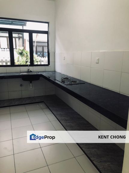 SETIA ECOHILL 1 🏡 Renovated 2-Storey Superlink @ Semenyih – RM1.8k Only!, Selangor, Semenyih