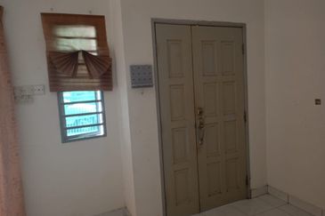 Taman Tasik Semenyih (Lake Residence)