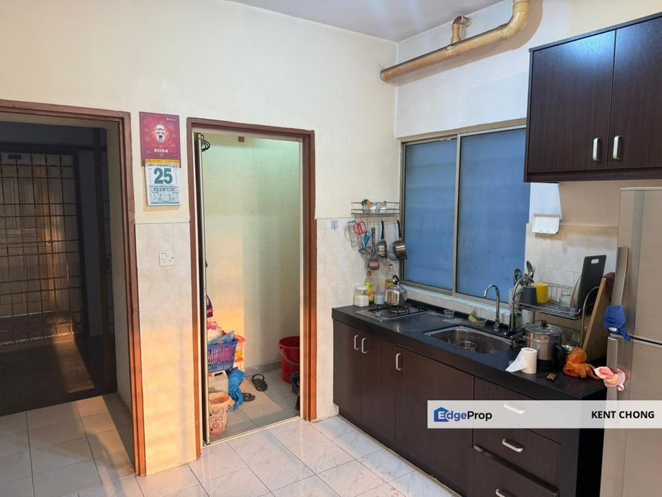 [Full Loan Cash Back] Vista Impiana Apartment Bukit Serdang Seri Kem, Selangor, Seri Kembangan