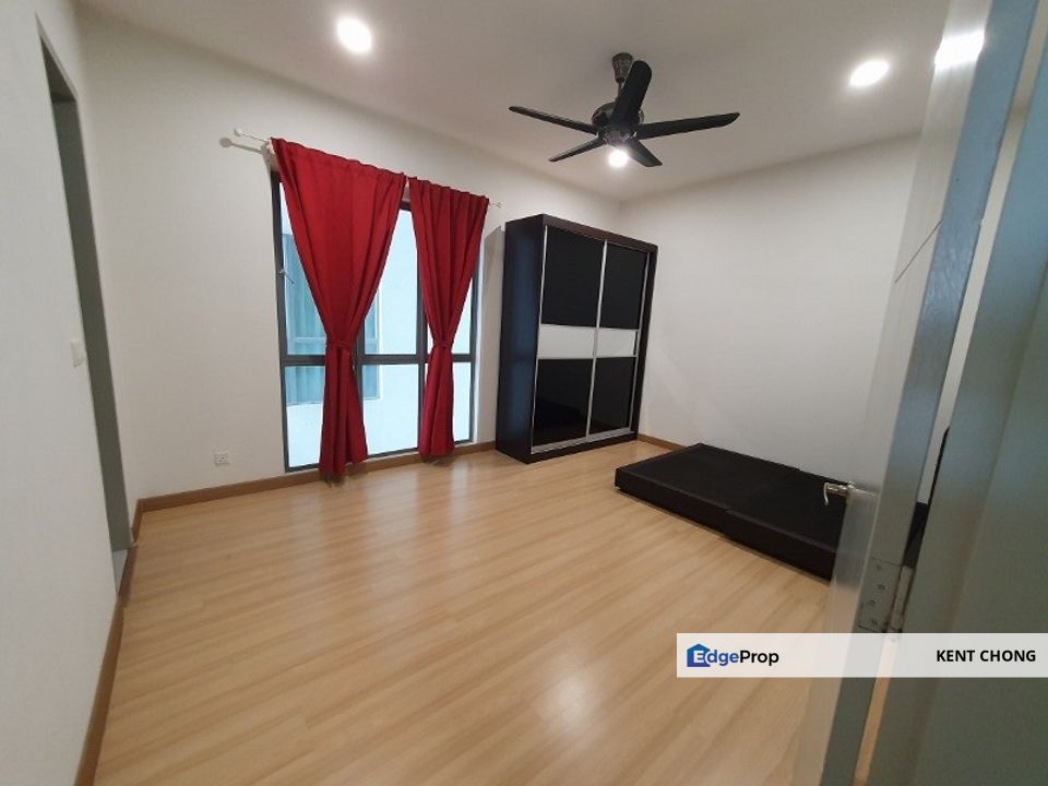 [Full Loan Fully Furnished] X2 Residency Puchong near LRT, Selangor, Puchong