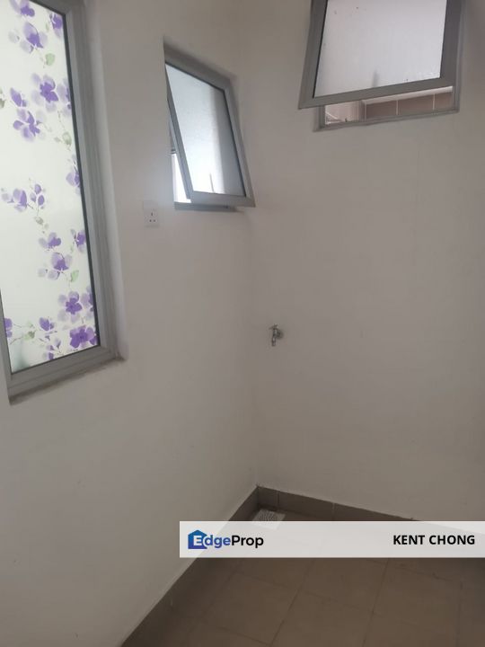 100% Full Loan , Suria Mewah Residensi , Semenyih , Freehold , 4R 2B , 2 car parks, Selangor, Semenyih