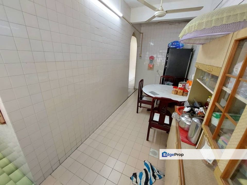 Taman Bukit Teratai | Corner Lot | Town House | Spacious Land , Selangor, Ampang