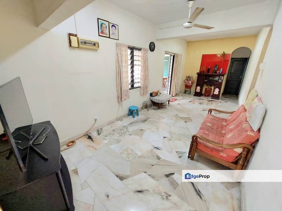 Taman Bukit Teratai | Corner Lot | Town House | Spacious Land , Selangor, Ampang