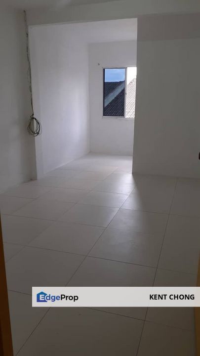 RM 880,000 [Cash Back Full Loan] 3Sty Jalan Reko Taman Jelita Kajang Fully Extend, Selangor, Kajang