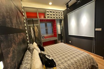 Padang Residence Kota Semarak