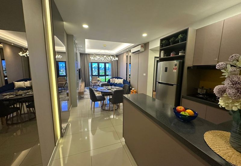 Padang Residence Kota Semarak