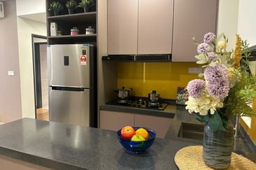 Padang Residence Kota Semarak