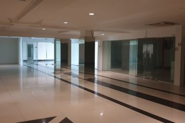 7 storey 9 units of adjoining Commercial Building 