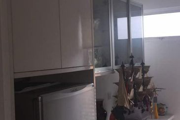 Freehold 2.5storey D-Villa Saujana Glenmarie sale