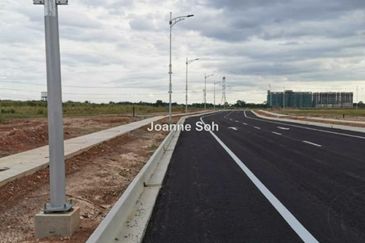 Freehold industrial land @ Sepang For Sale!