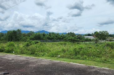 Freehold wanewly build warehouse at serendah for sale