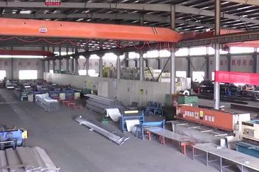 1500 Amp - 7 Acres Huge detached factory - Height 