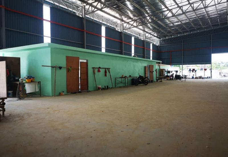 New Factory / warehouse with Power 800 Amp