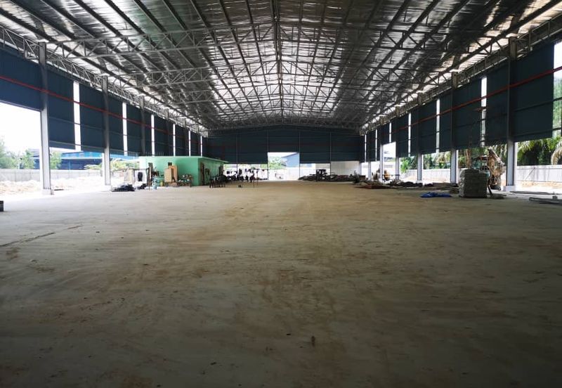 New Factory / warehouse with Power 800 Amp