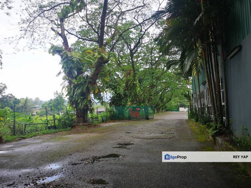 Low Rental with Spacious land Factory, Selangor, Rawang