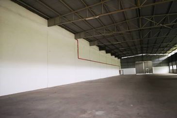 4 Acres Industrial land with factory - 1300 amp