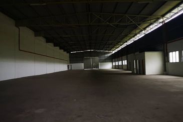 4 Acres Industrial land with factory - 1300 amp