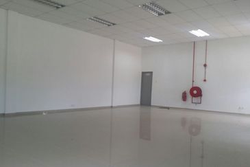 Well kept and good buy Detached Factory /Warehouse