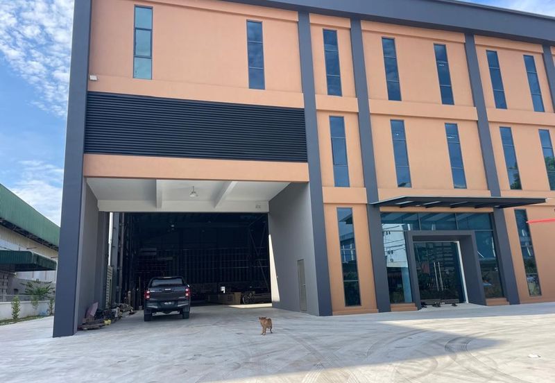 Alam Jaya @ Puncak Alam - New Modern Detached Factory