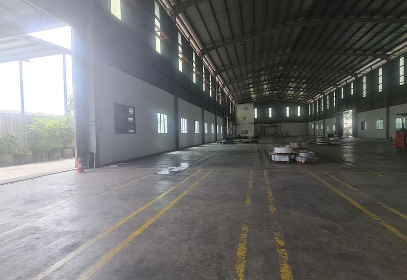 Main road Well kept Factory for Rent 