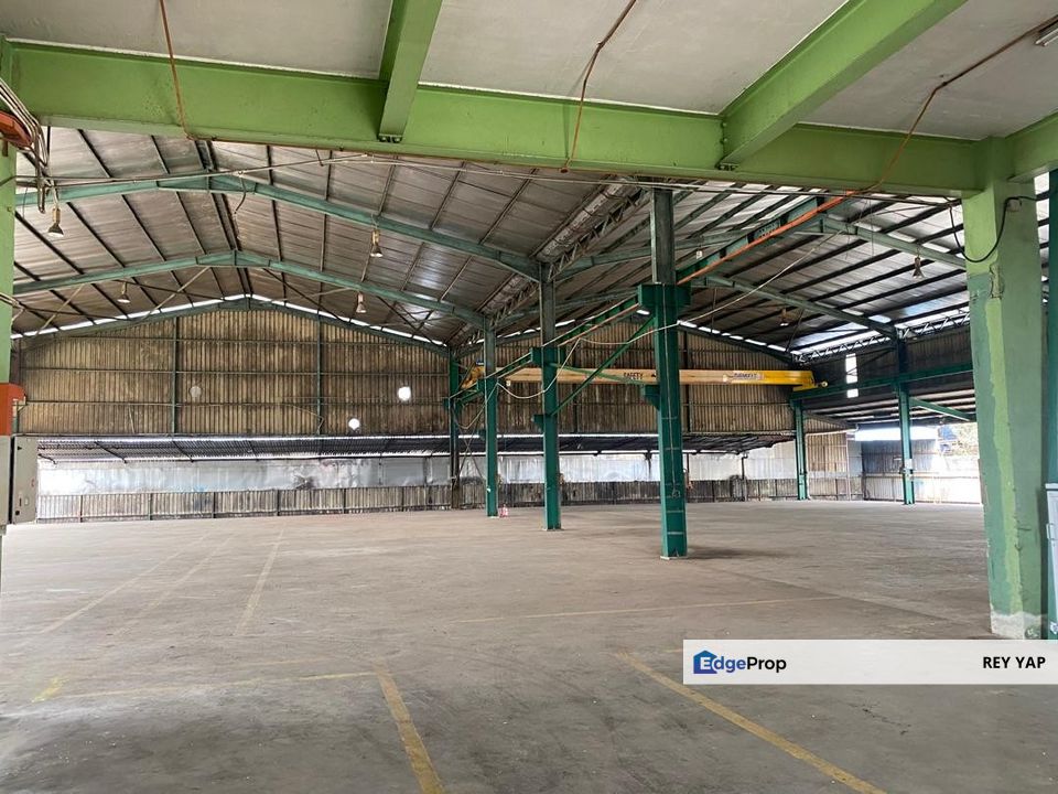 Near Highway access Detached Factory for Rent , Selangor, Rawang
