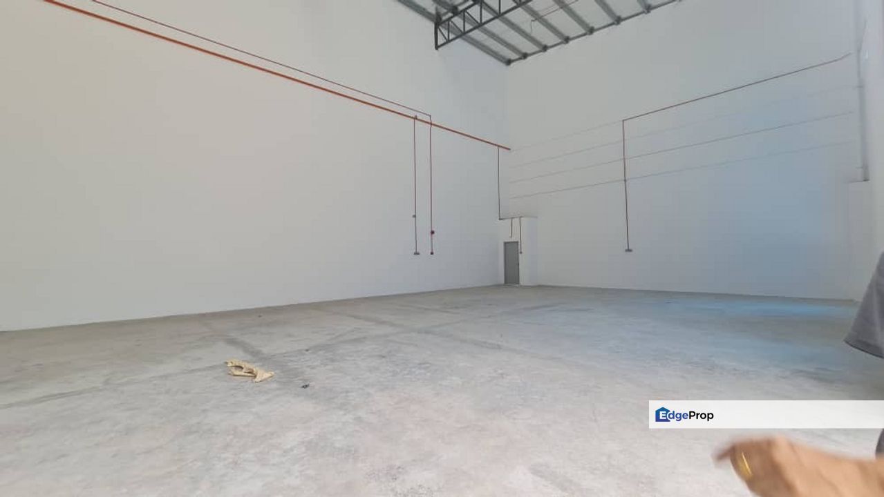Main road and Beside Tol Plaza - Perfect Location , Selangor, Rawang